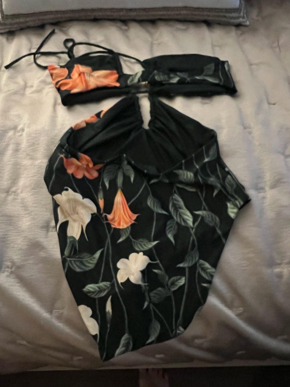 Agua by Agua Bendita Curandera Mejorana Sabanero Nocturno Swimsuit - NEVER WORN - Picture 7 of 12